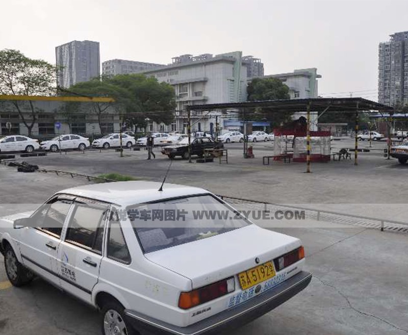 錦華駕校訓練車