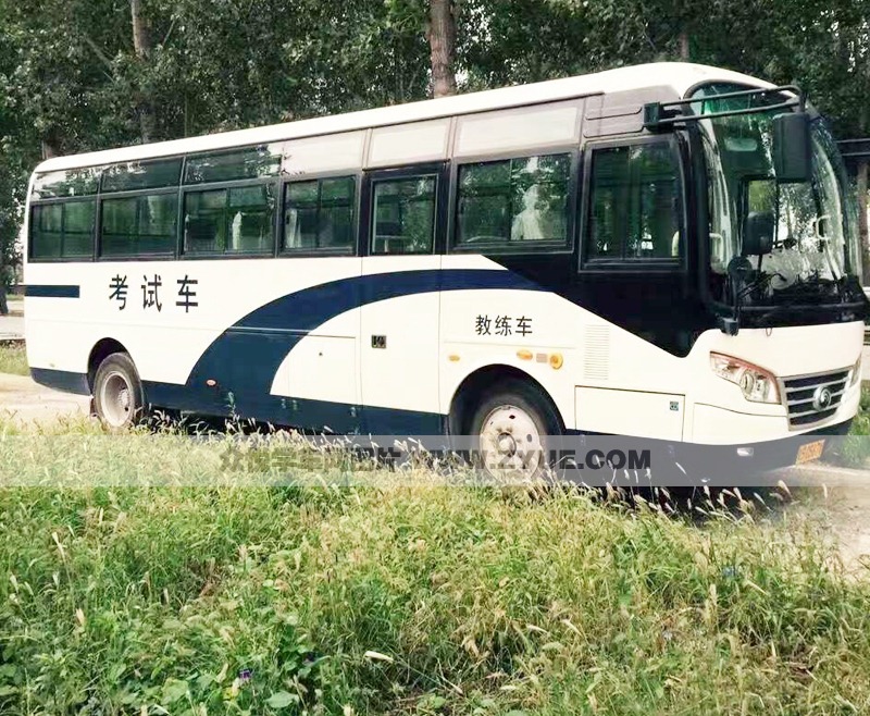 唐山棟翼駕校大巴考試車